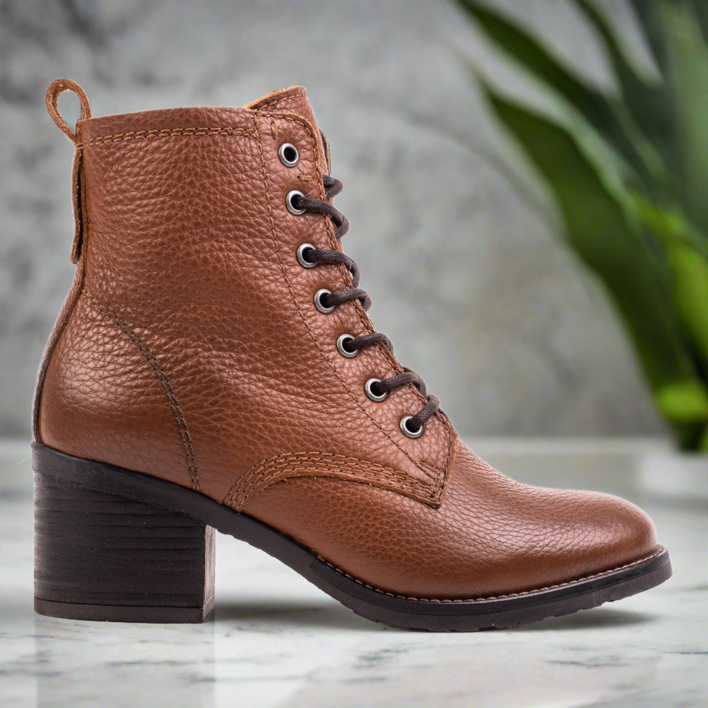 ANNIE ANKLE LACE BOOT Cognac Leather