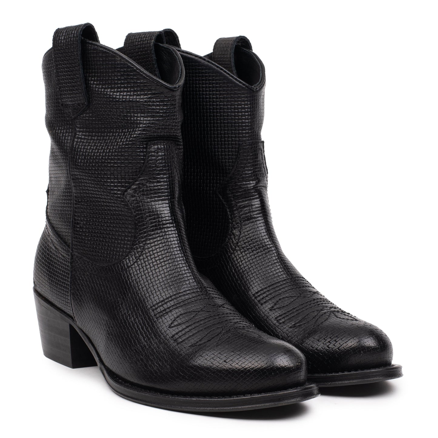 DULCE WESTERN SHORT Black Embossed Leather