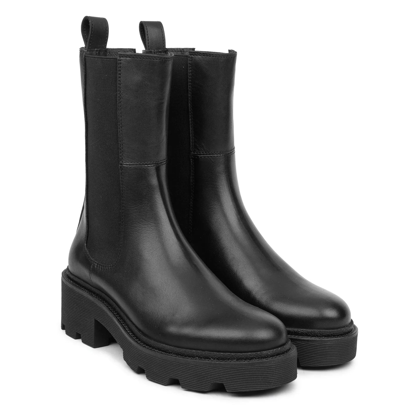 SOBRA HIGH CHELSEA Black Leather