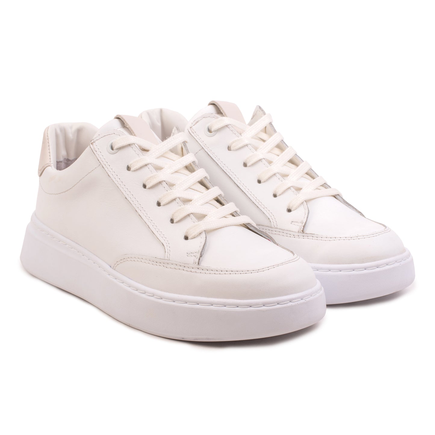 LUCY RETRO White Leather