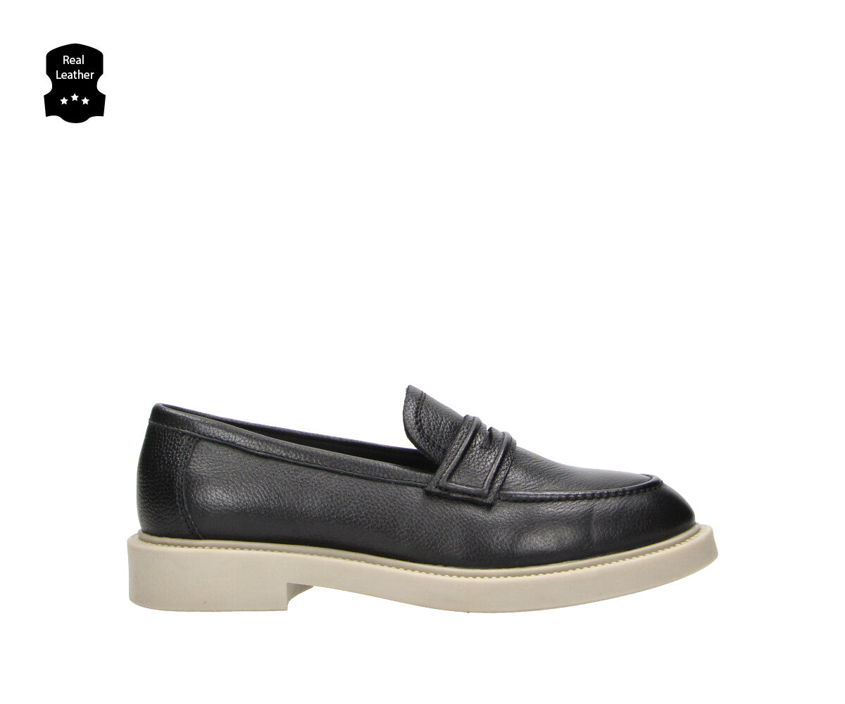 LOAFER WOMEN Black Leather