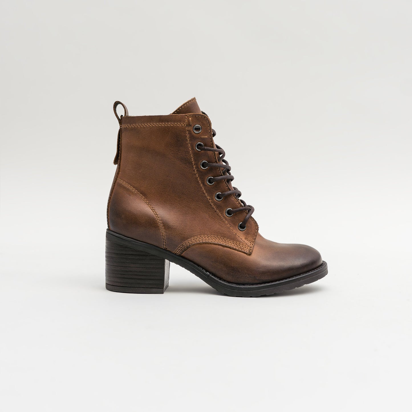 ANNIE ANKLE LACE BOOT Tan Waxed Leather