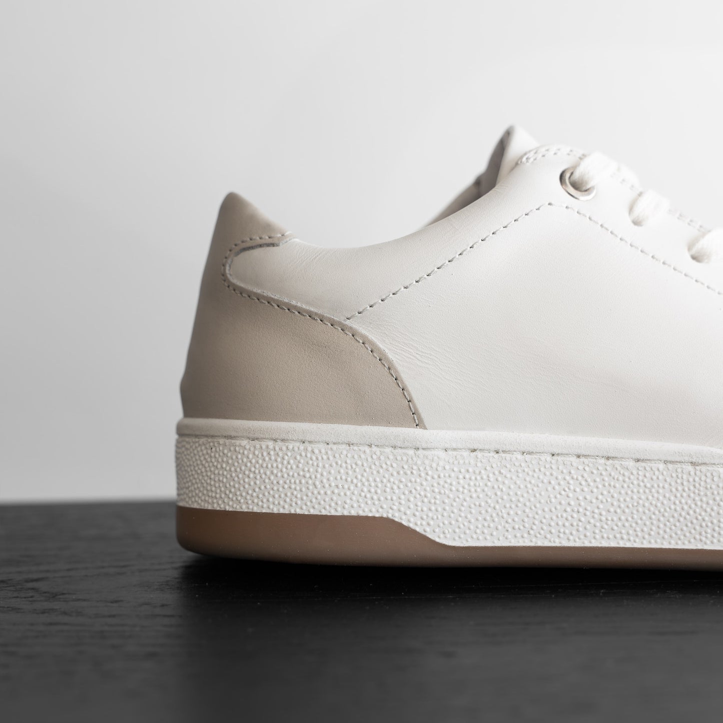 JANI ICONA White Leather